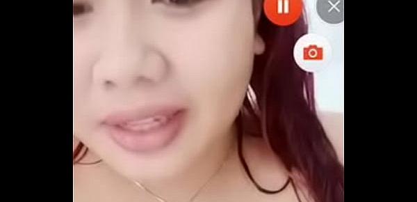  Live Indonesian girl masturbation and Show Big Boobs